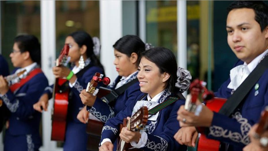 High School Mariachi Helps Students Earn College Education
