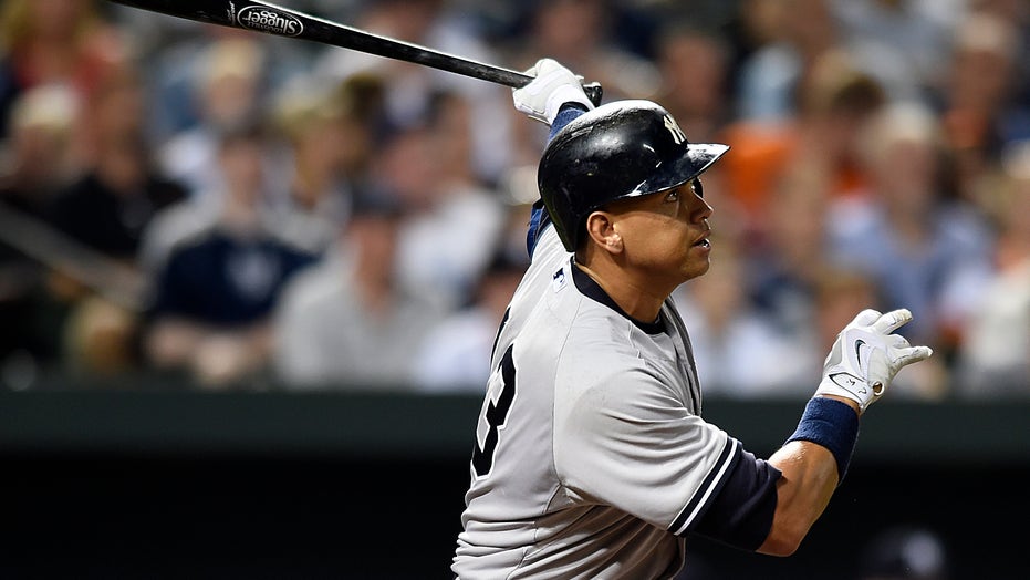 Alex Rodriguez continues to break records, joins Hank Aaron in