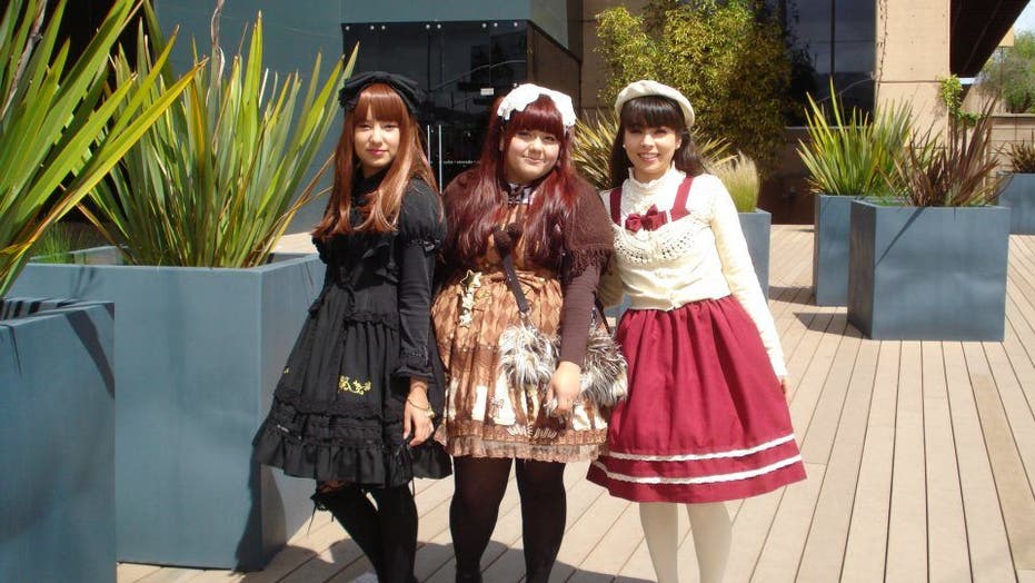 Lolita Fashion Hits Tijuana