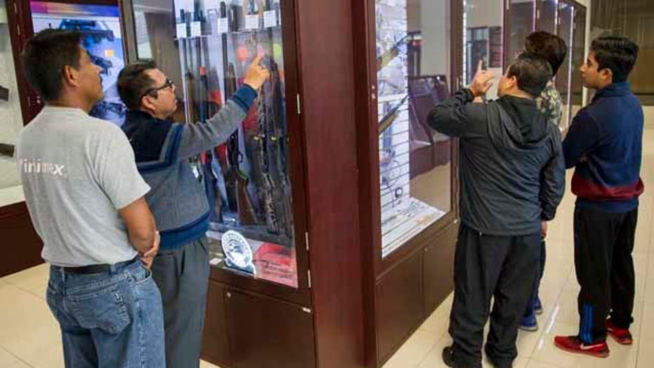 The loneliest gun store in Mexico