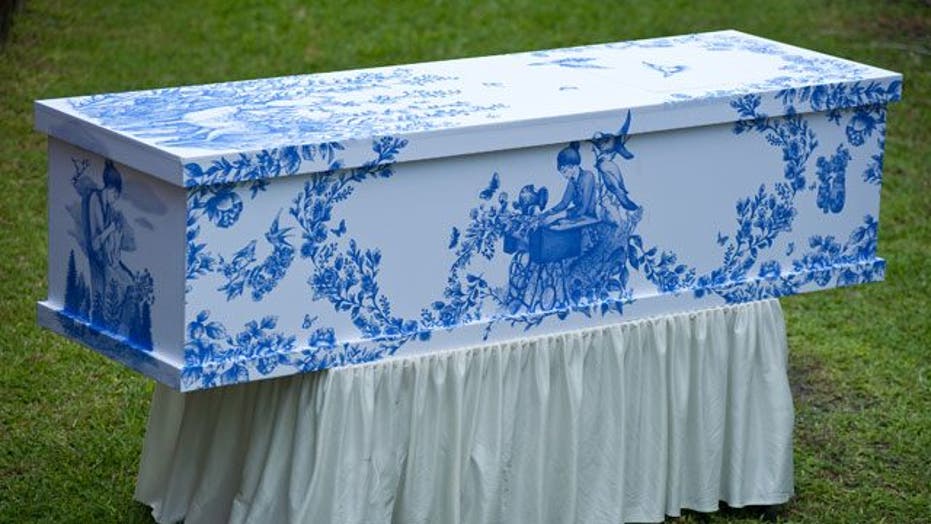 ‘Happy Coffins’: Design Your Coffin Before You Die