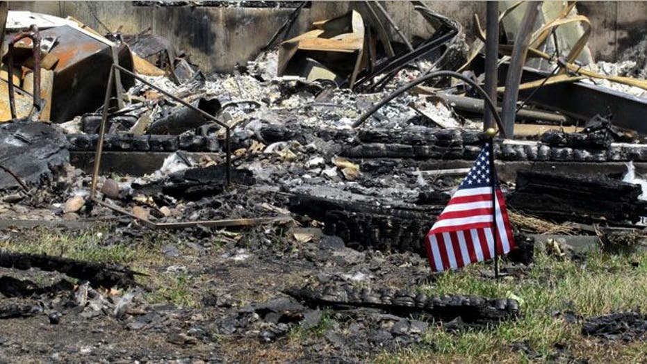 Colorado wildfire destroys hundreds of homes