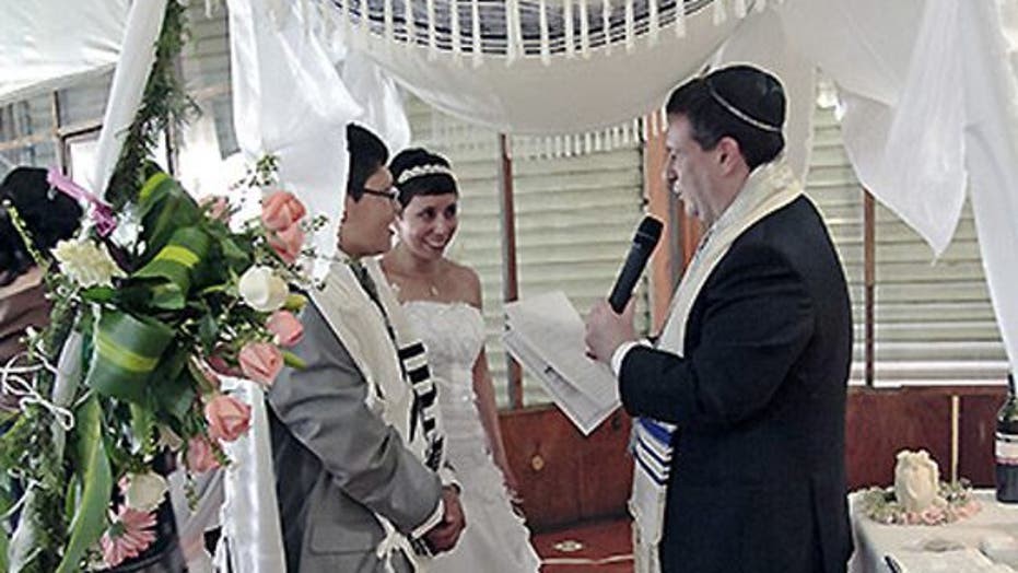 Judaism Converts Find Acceptance In Mexico City