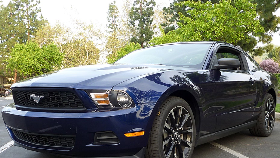2011 Ford Mustang V6 and GT