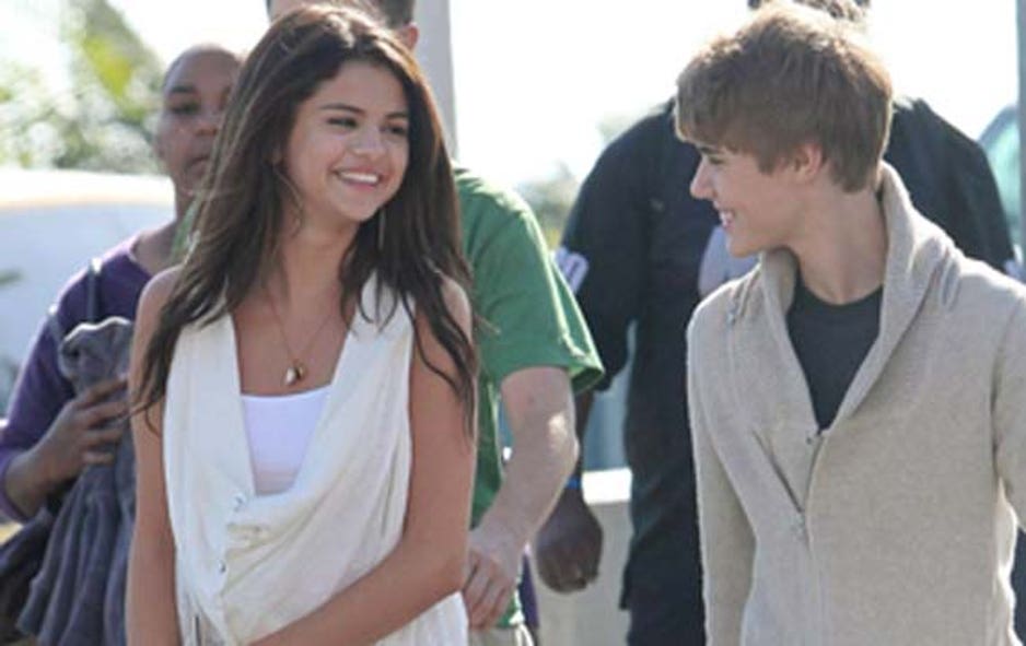 Selena Gomez And Justin Bieber S Fun Day In Santa Monica Fox News