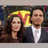 Julia Roberts and Benjamin Bratt
