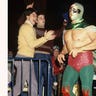 Mil Mascaras 3312011