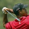 Tiger_Woods_Watches_Ball