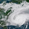 Hurricane Florence makes its way to the east coast of the United States, Thursday