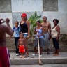 APTOPIX_Cuba_Daily_Li_Grat