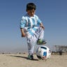 Afghanistan_Messi_Shi_Llen__7_
