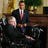 Stephen Hawking receives the Medal of Freedom from U.S. President Barack Obama at the White House in 2009.