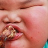 Lu Hao 132 LB. toddler eating