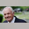 Obit_Neil_Armstrong_Forg_9_