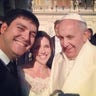 Pope_selfie_with_couple