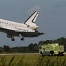 Space_Shuttle_Landing_in_Florida