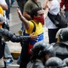 Venezuela_Student_Mar_Llen_5_