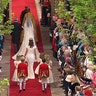 Royal Wedding Kate Procession up aisle