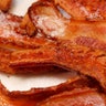 Bacon_sizzling_640