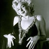 QMarilyn Monroe 