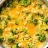 One-Pan Cheesy Chicken Broccoli and Quinoa