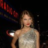 Singer Taylor Swift arrives at the MTV Video Music Awards on Sunday Sept. 13, 2009 in New York.  (AP Photo/Peter Kramer)
