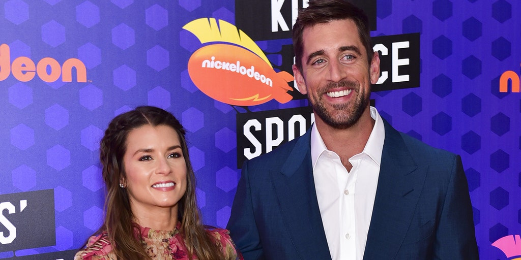 Aaron Rodgers Family Dismayed By His Religious Comments On Danica Patrick S Podcast Report Fox News