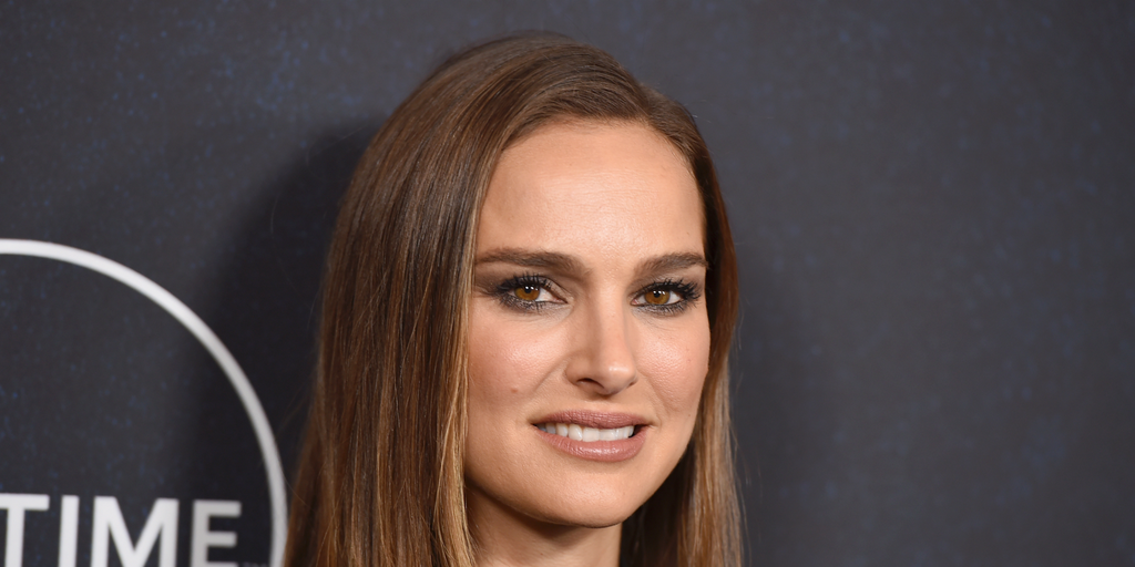 1024px x 512px - Natalie Portman acknowledges her 'white privilege,' calls to defund police:  'These are not isolated incidents' | Fox News