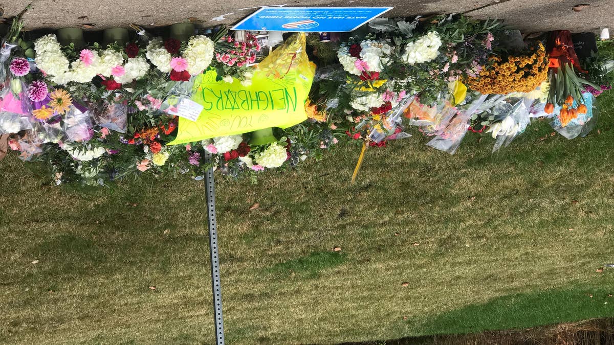 Community members created a makeshift memorial to honor shooting victims on Murray Avenue in the Squirrel Hills neighborhood of Pittsburgh. (Fox News)