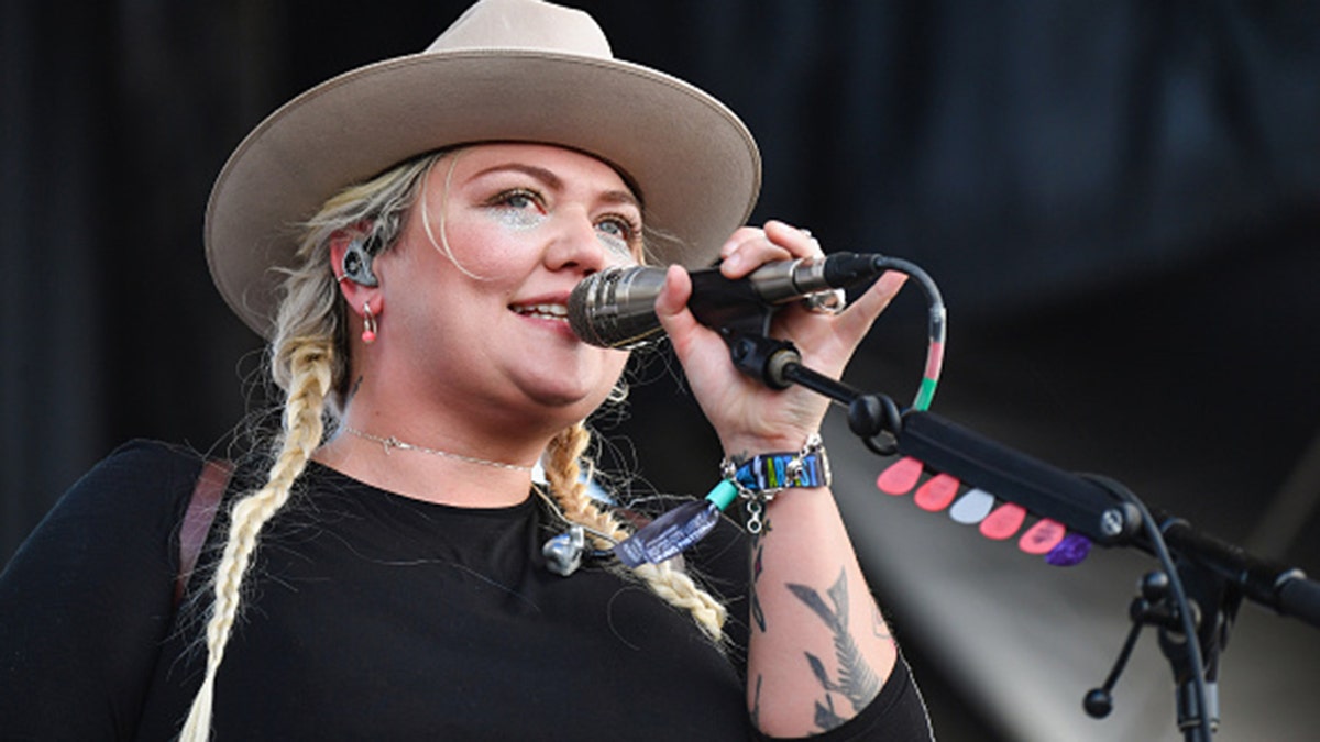 Crank up 'Ex's & Oh's' to see Elle King in Maryland, West Virginia
