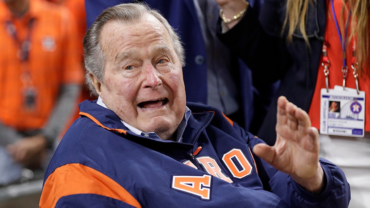 Former President George H.W. Bush returned to his home state of Texas on Friday after residing in Maine for what his spokesman called “a very special summer.”
