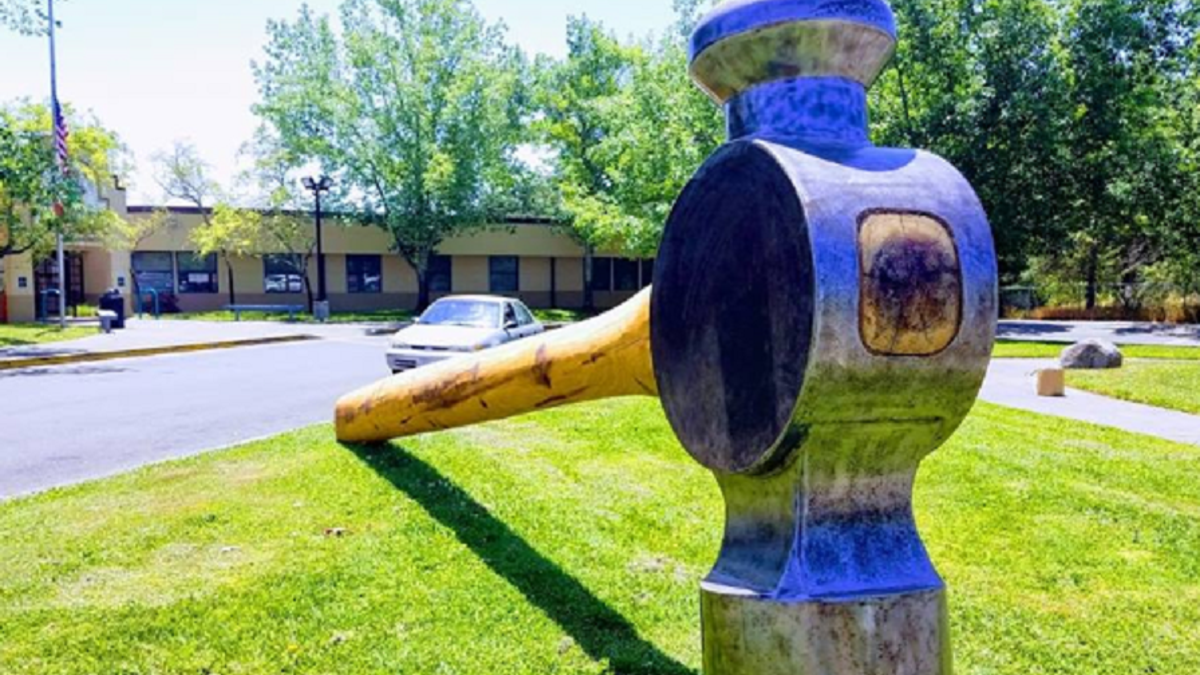 A photo of the 800-pound hammer stolen from the Healdsburg Community Center.