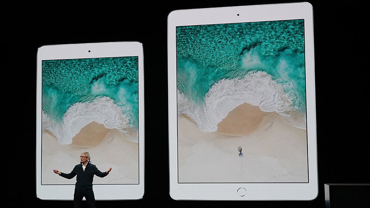 Tim Cook, CEO of Apple unveils new iPads during a special event at the Brooklyn Academy of Music, Howard Gilman Opera House October 30, 2018, in New York. (Credit: TIMOTHY A. CLARY/AFP/Getty Images)