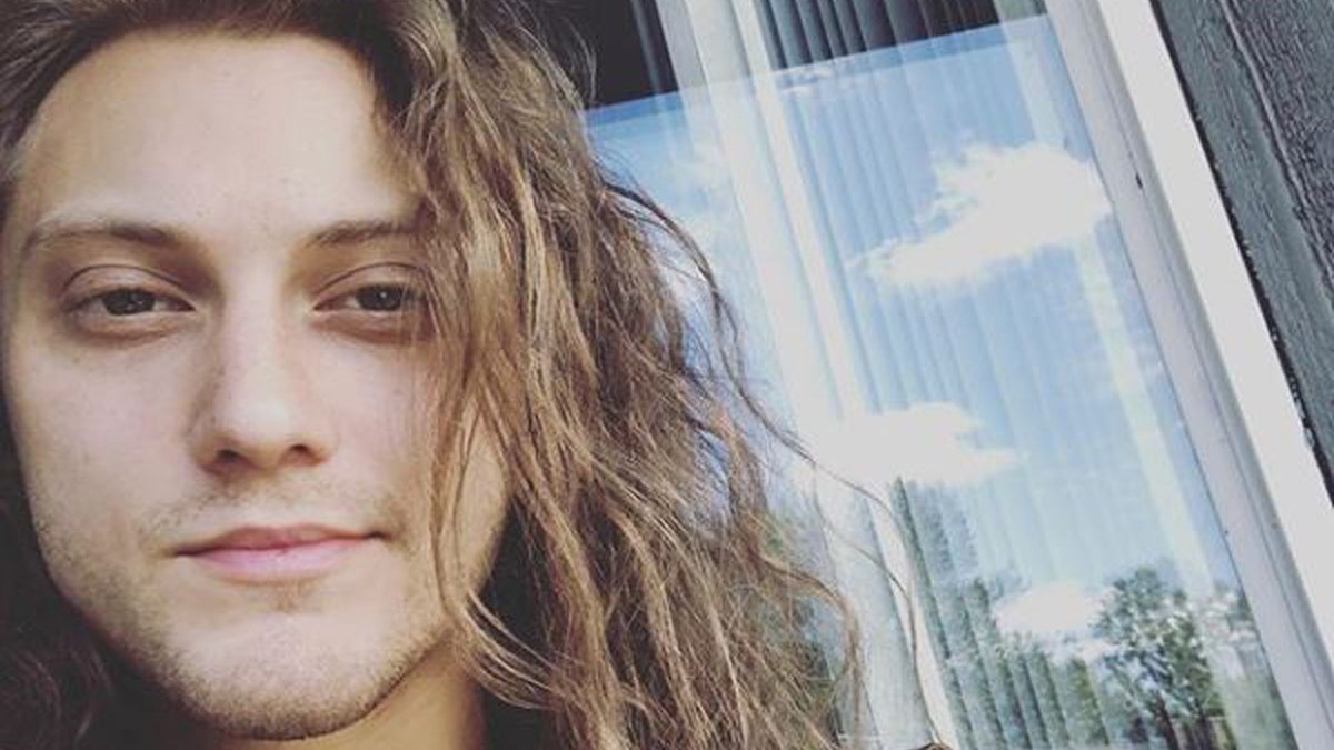 Soul-rock singer Cody Ray Raymond has departed from "The Voice."