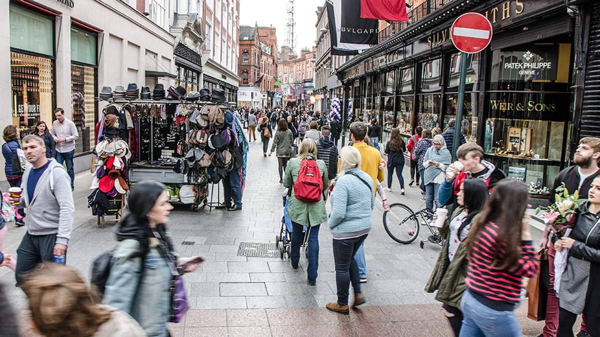  A crowd on Grafton Street in Dublin; There are 1,367 families in homeless accommodation in Dublin and this figure is increasing year on year.<br data-cke-eol="1">