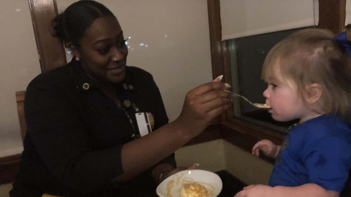 North Carolina mom Courtney Pedigo thanked the waitress for her kind act on Facebook.