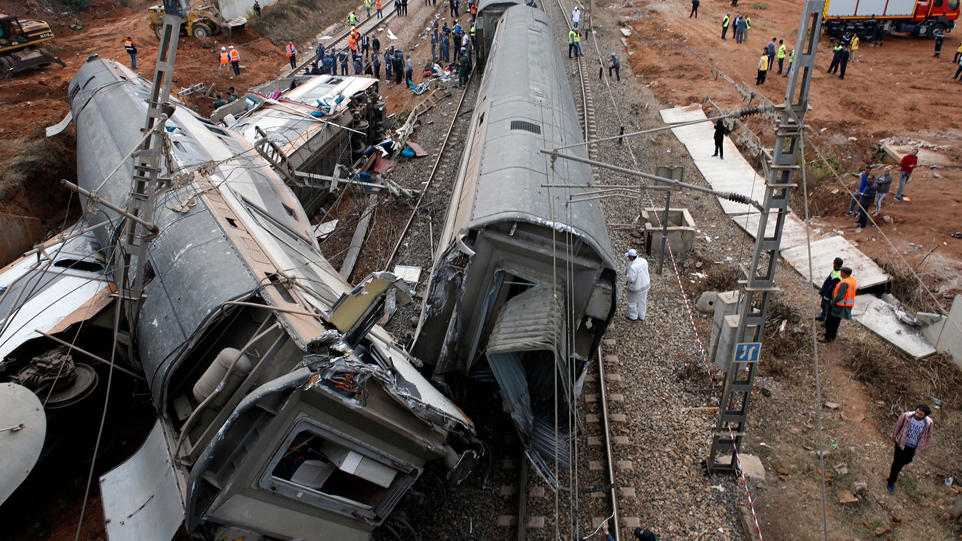 Какая самая крупная катастрофа. Крушение поезда на станции Микавашима (Япония, 1962). Крушение поезда в Бекасово 1998. Крушение поезда Германия 1998. Крушение поезда в Шри Ланке 2004.