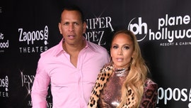 A-Rod's girlfriend Jennifer Lopez flaunts huge diamond while on a date night