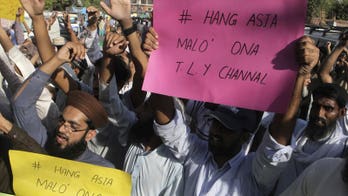 Pakistan delays decision on whether Christian woman will face death penalty for blasphemy against Islam