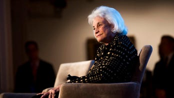 Sandra Day O'Connor, former Supreme Court justice, says she has 'beginning stages of dementia'