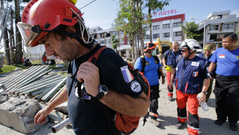No signs of life in hotel rubble, week after Indonesia quake