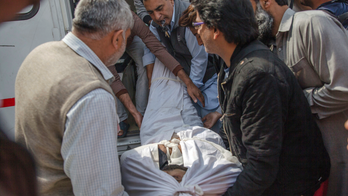 Gunmen kill 2 Kashmir activists from pro-India party