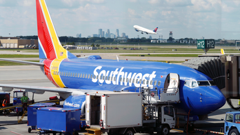 Southwest Airlines jet lands with cracked cockpit windshield: report