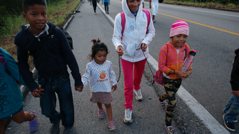 Migrant caravan demands transport as 2nd group enters Mexico