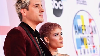 G-Eazy and Halsey reunite at American Music Awards red carpet post-breakup