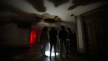 Nashville haunted house turns truly terrifying when woman stabs friend with knife, thinking it was a prop