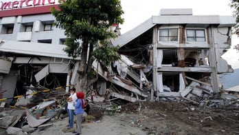 No more signs of life in Indonesia hotel rubble, rescuers say