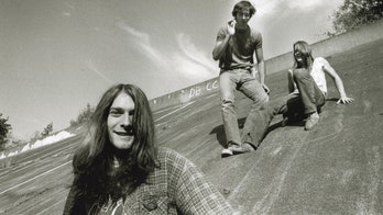 Washington state sign used in famous Nirvana photo op gets new look