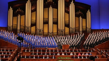 Tabernacle Choir drops 'Mormon' in dramatic shift