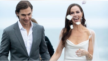 Barbara Bush marries Craig Louis Coyne in private ceremony